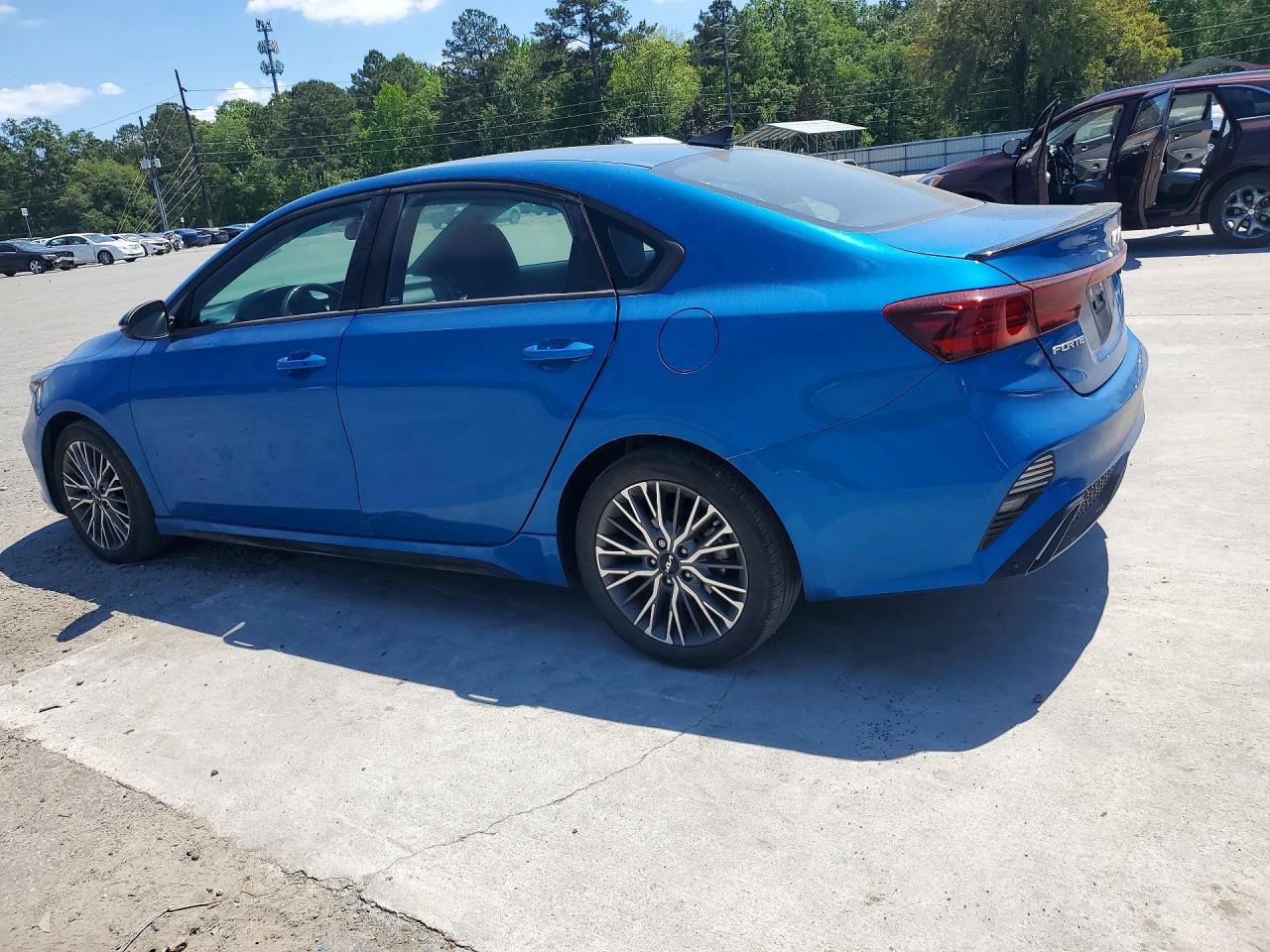 2022 Kia Forte Gt Line - Фото 2