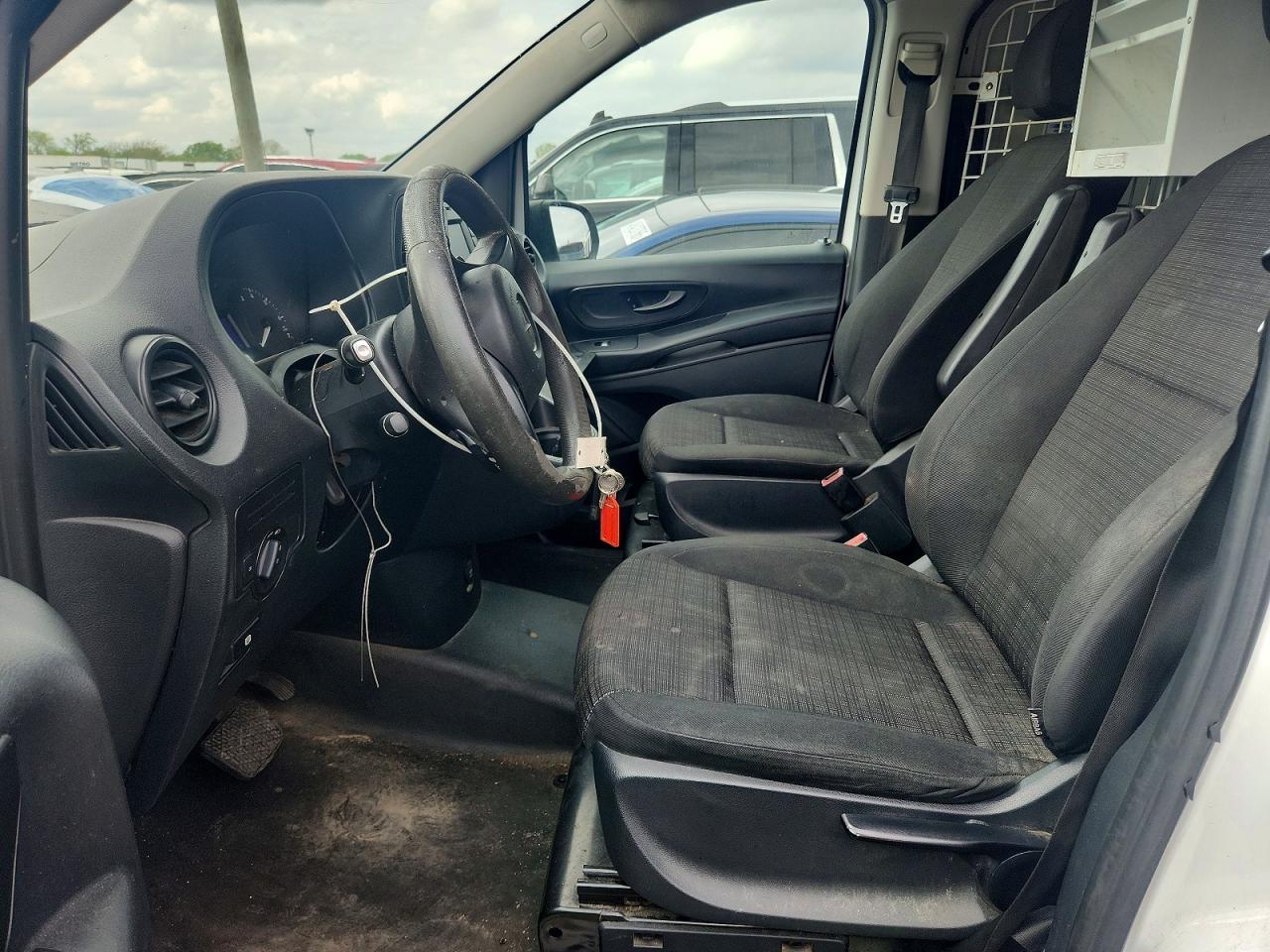 2017 Mercedes-Benz Metris - Image 7