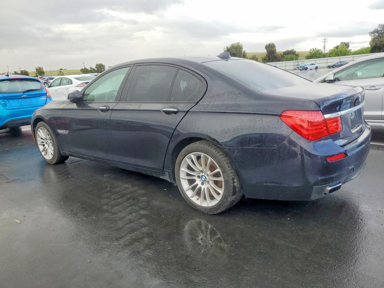 2011 BMW Alpina B7 - Image 2