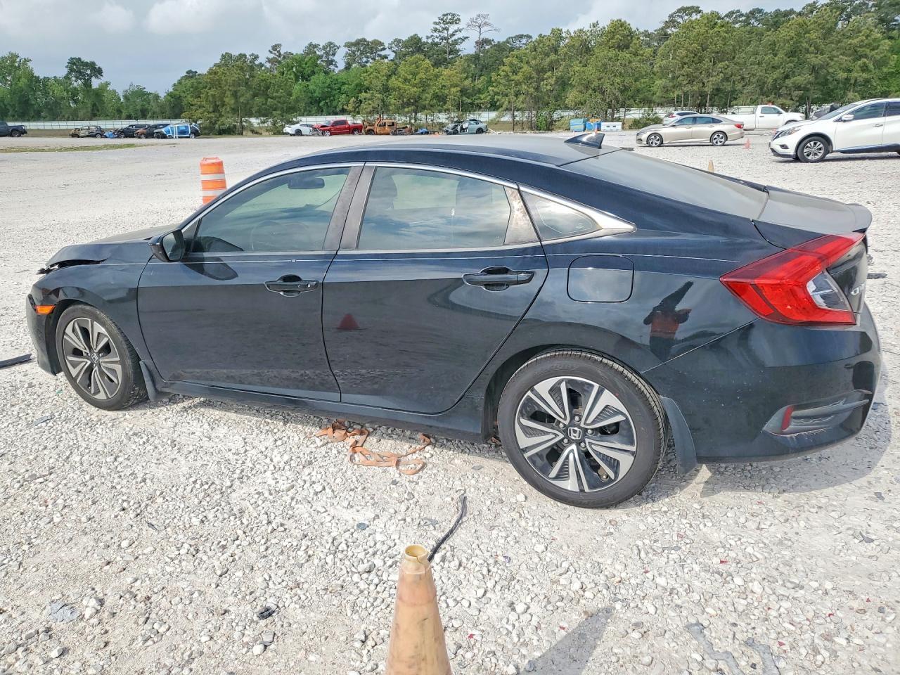 2018 Honda Civic Ex - Фото 2