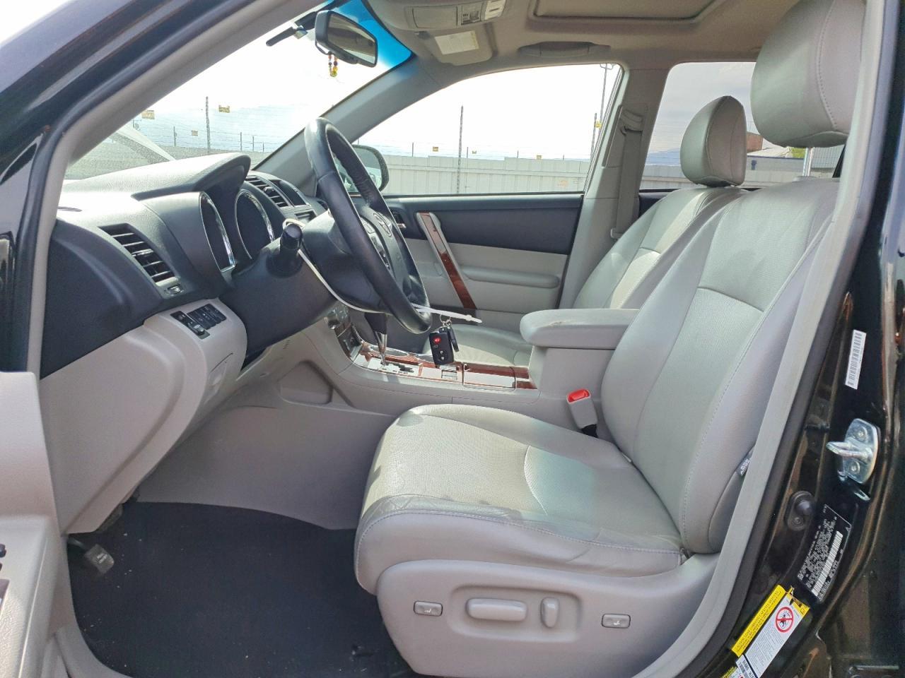 2012 Toyota Highlander Limited - Фото 7