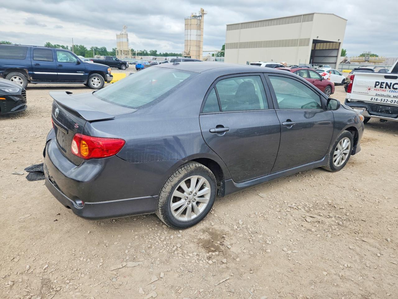 2010 Toyota Corolla S - Фото 3