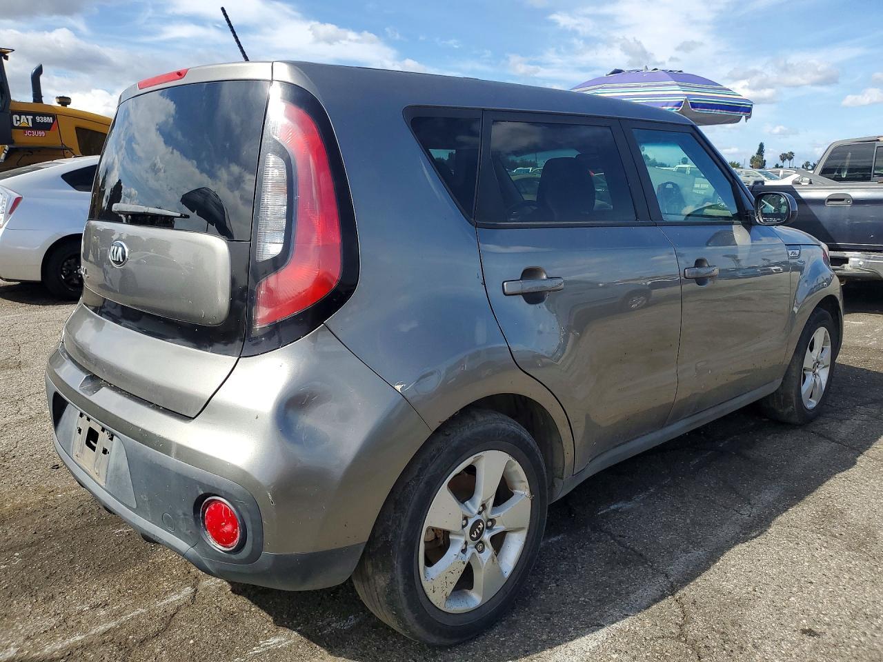 2018 Kia Soul Base - Фото 3