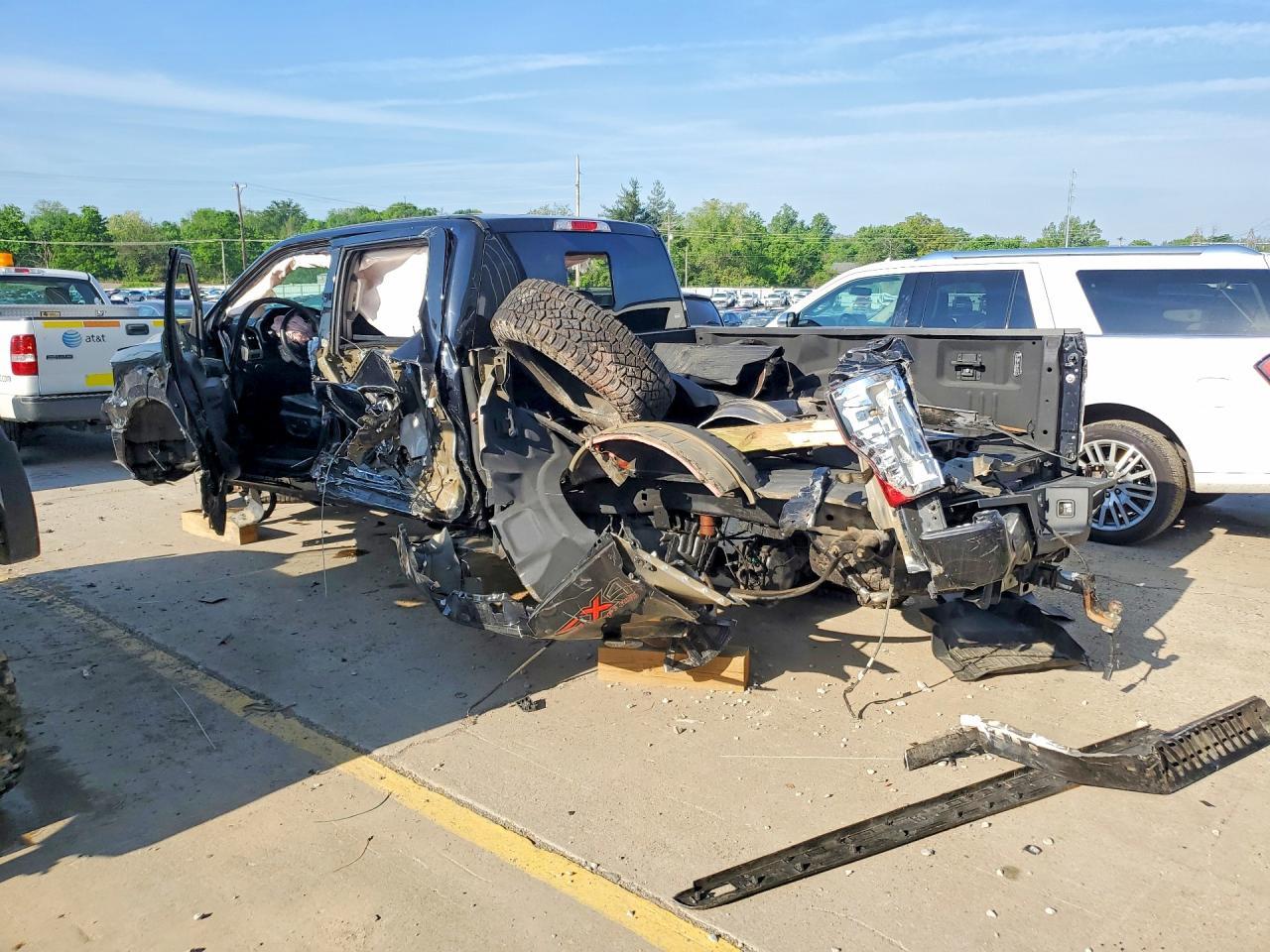 2019 Ford F250 Super Duty - Фото 2
