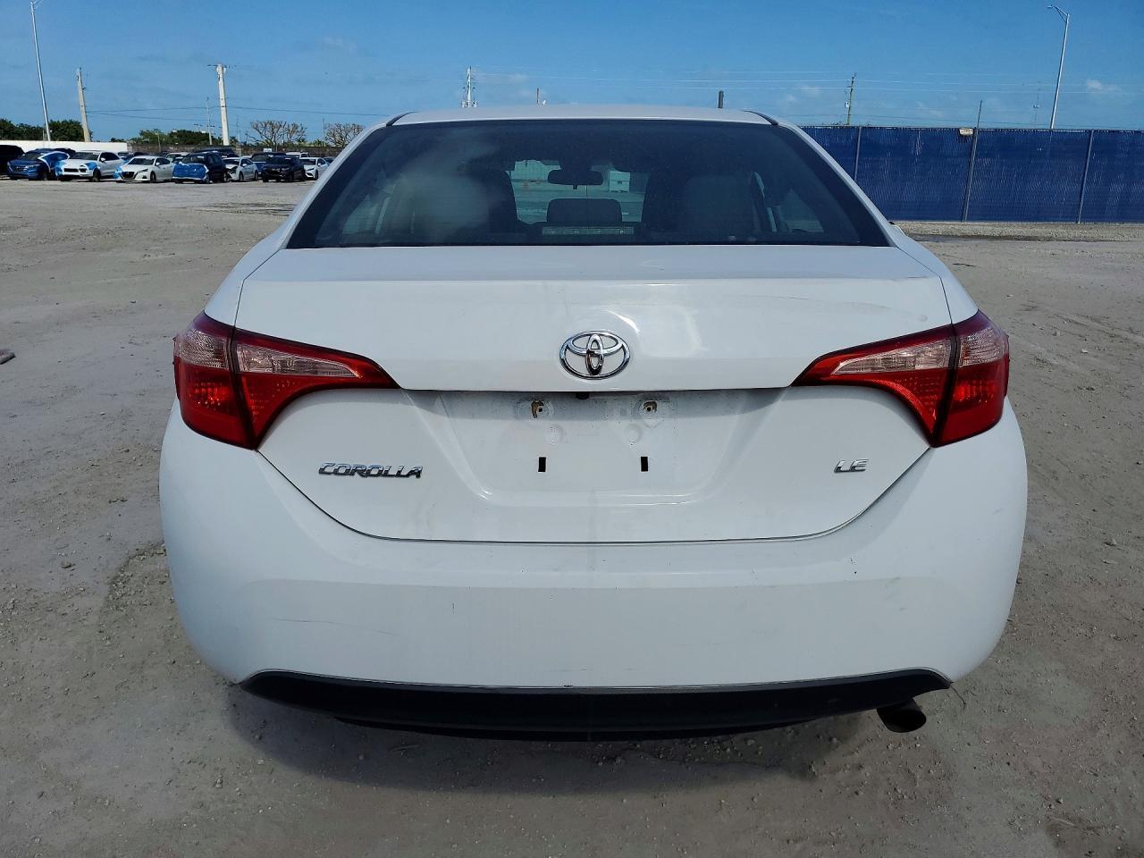 2018 Toyota Corolla Le - Фото 6