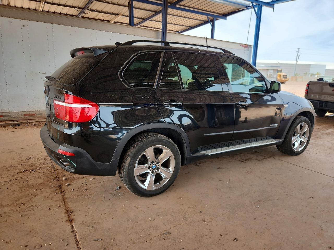 2010 BMW X5 xDrive30I - Image 3