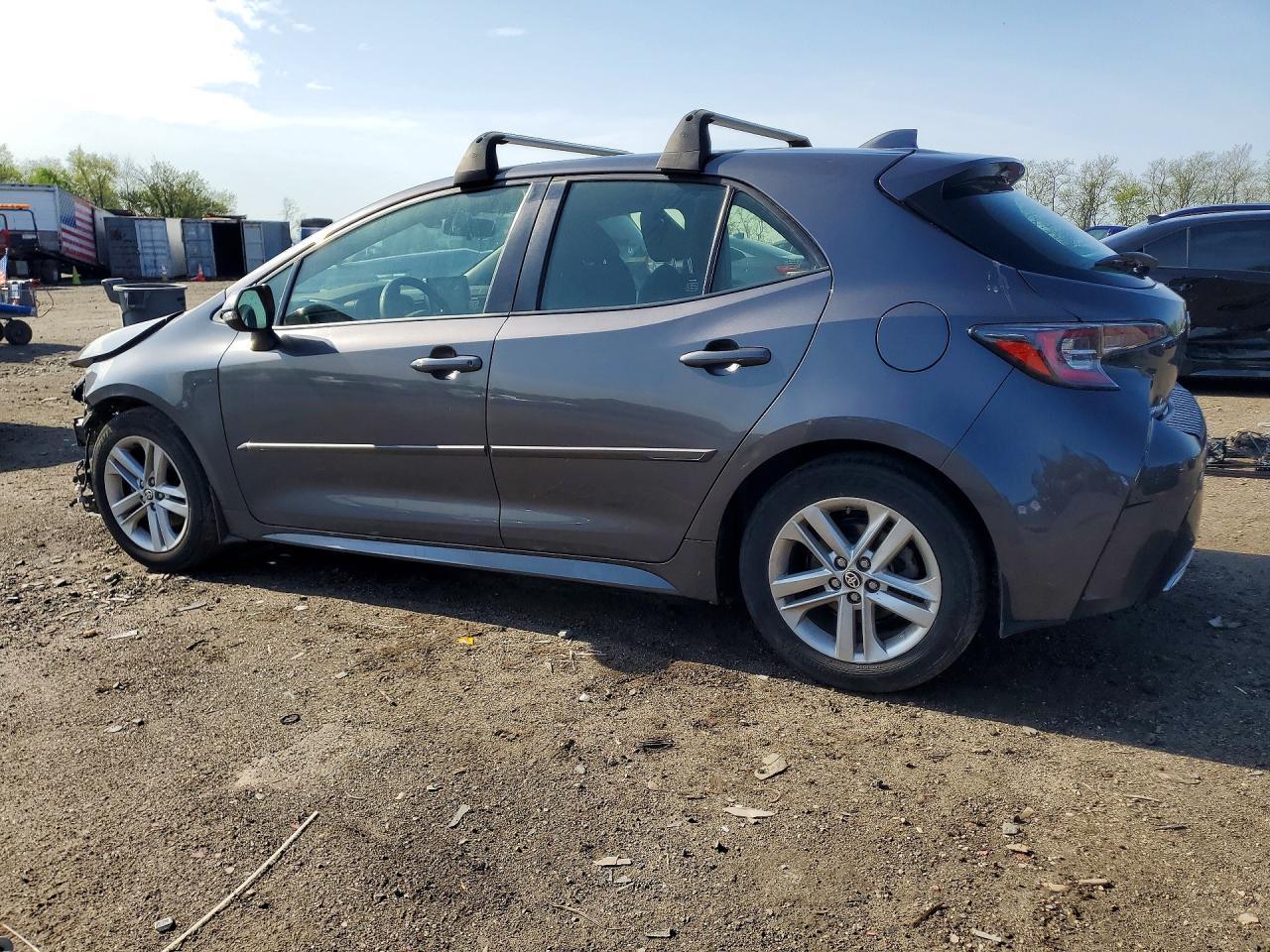 2022 Toyota Corolla Hatchback Se - Image 2