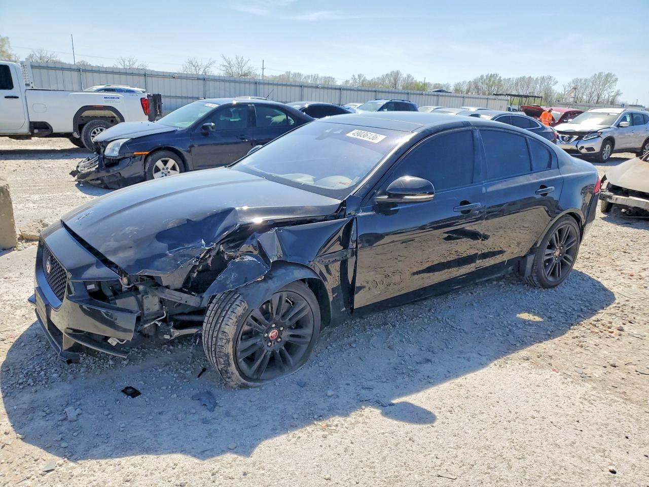 2017 Jaguar Xe Prestige