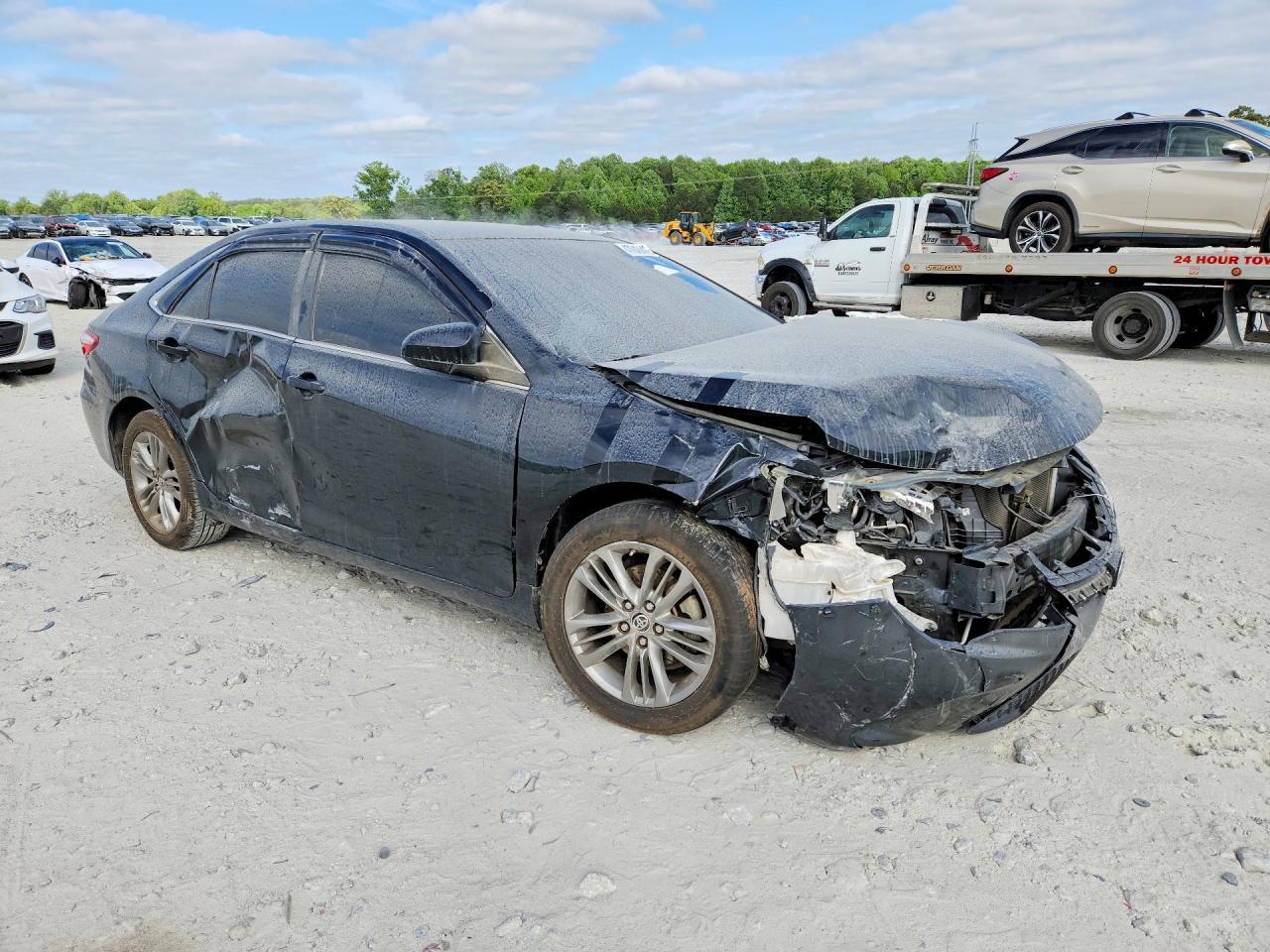 2015 Toyota Camry Se - Фото 4