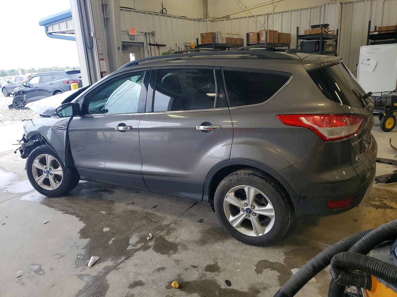 2013 Ford Escape Se - Image 2
