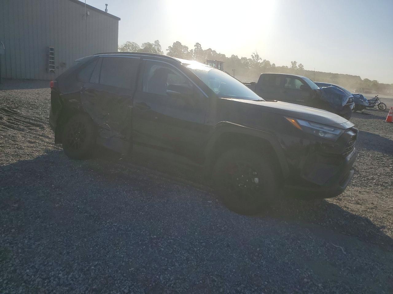 2025 Toyota Rav4 Xle - Фото 4
