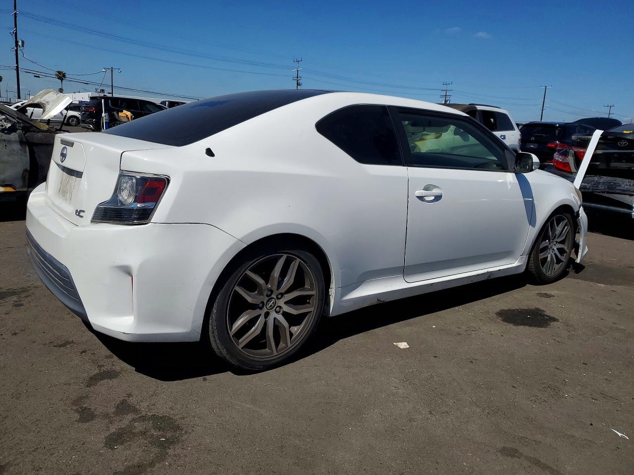 2014 Scion Tc Base - Image 3