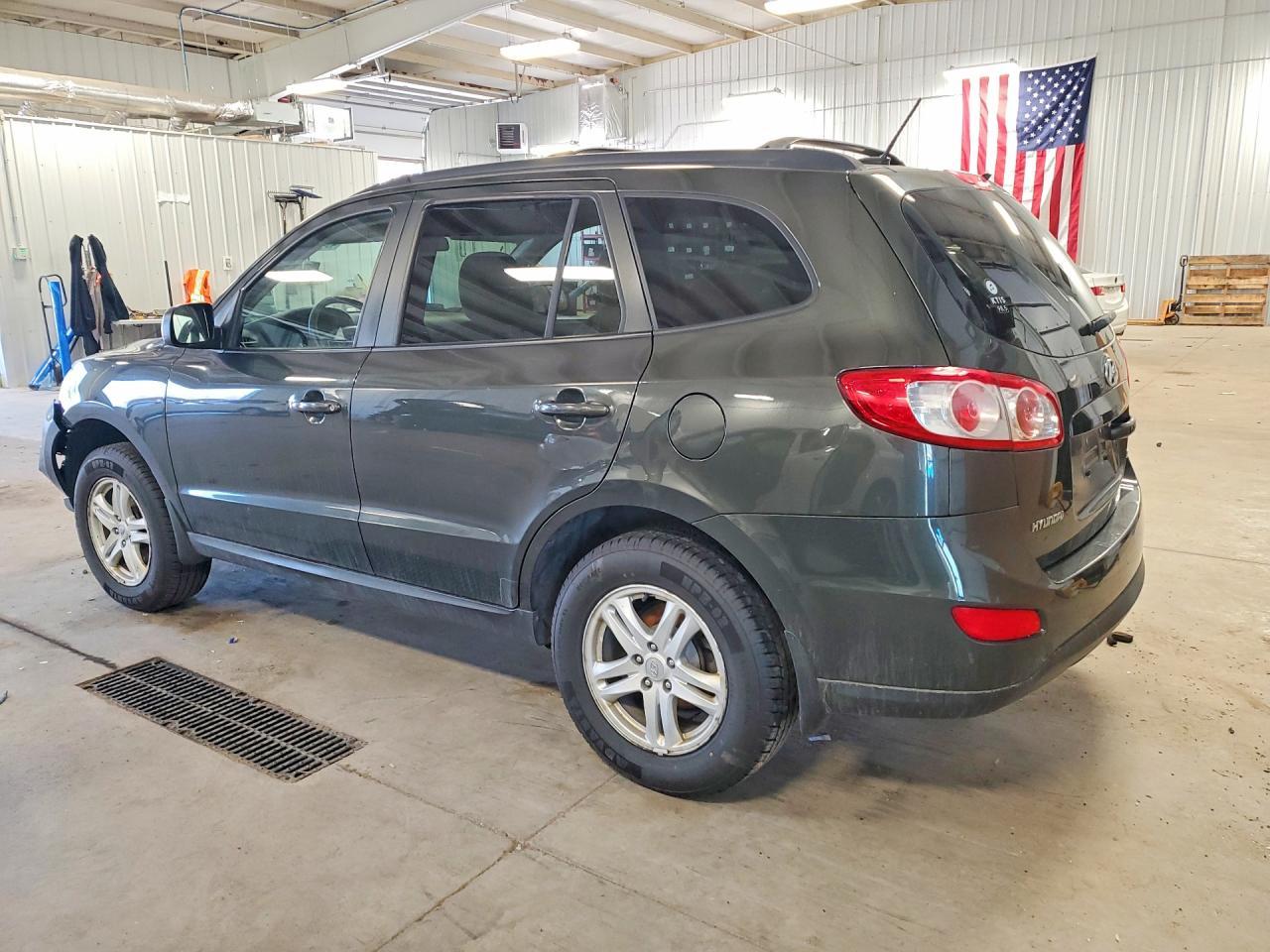 2010 Hyundai Santa Fe Gls - Image 2