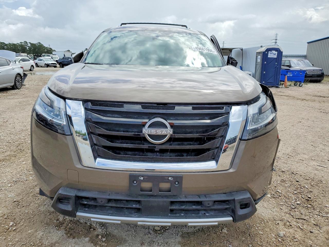 2024 Nissan Pathfinder Platinum - Фото 5