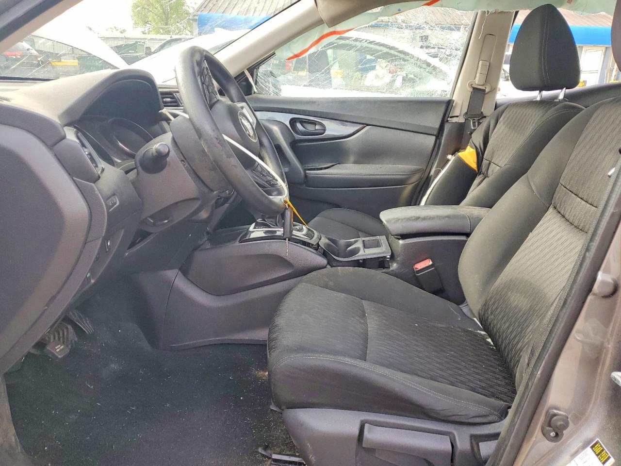 2019 Nissan Rogue S - Image 7
