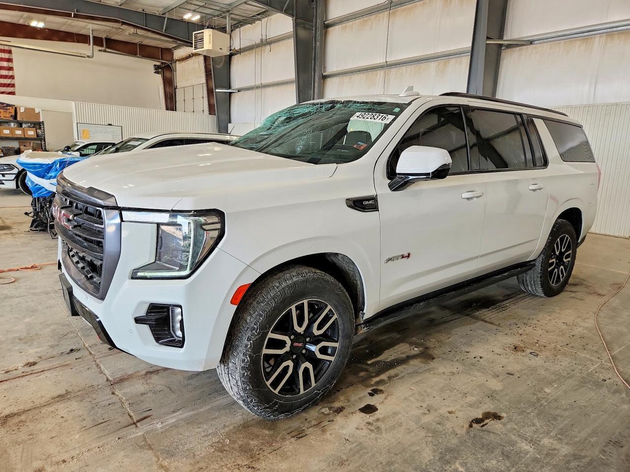 2024 GMC Yukon Xl K1500 At4