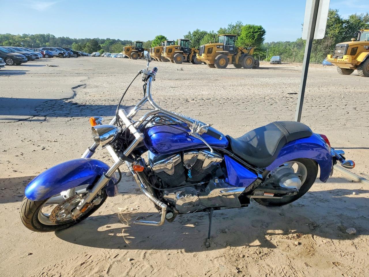 2015 Honda Vt1300 Cr - Image 3