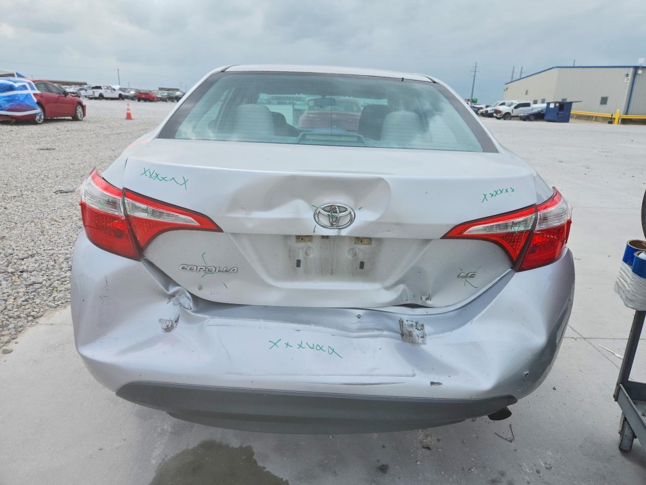2016 Toyota Corolla Le - Фото 6