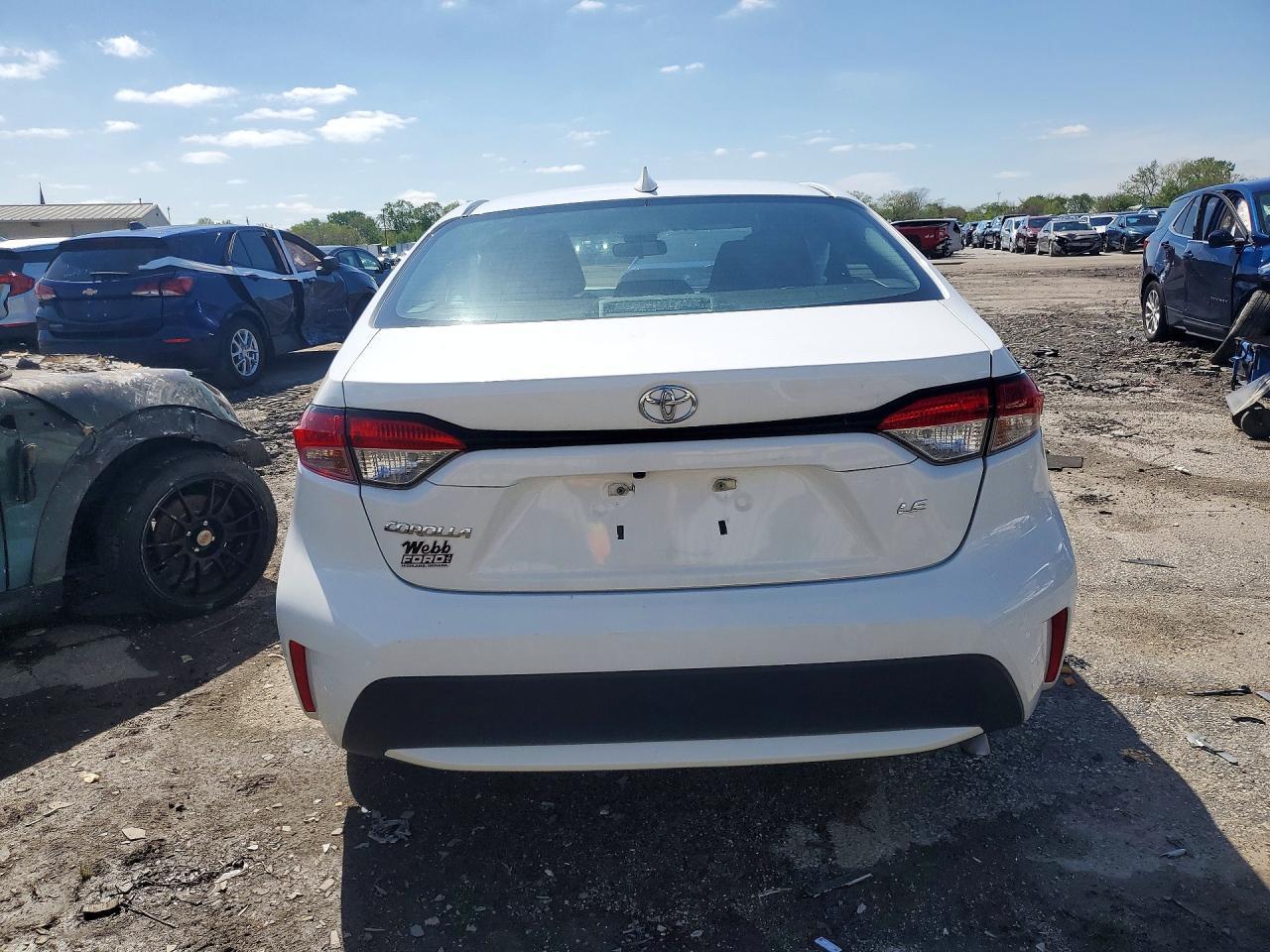 2021 Toyota Corolla Le - Image 6