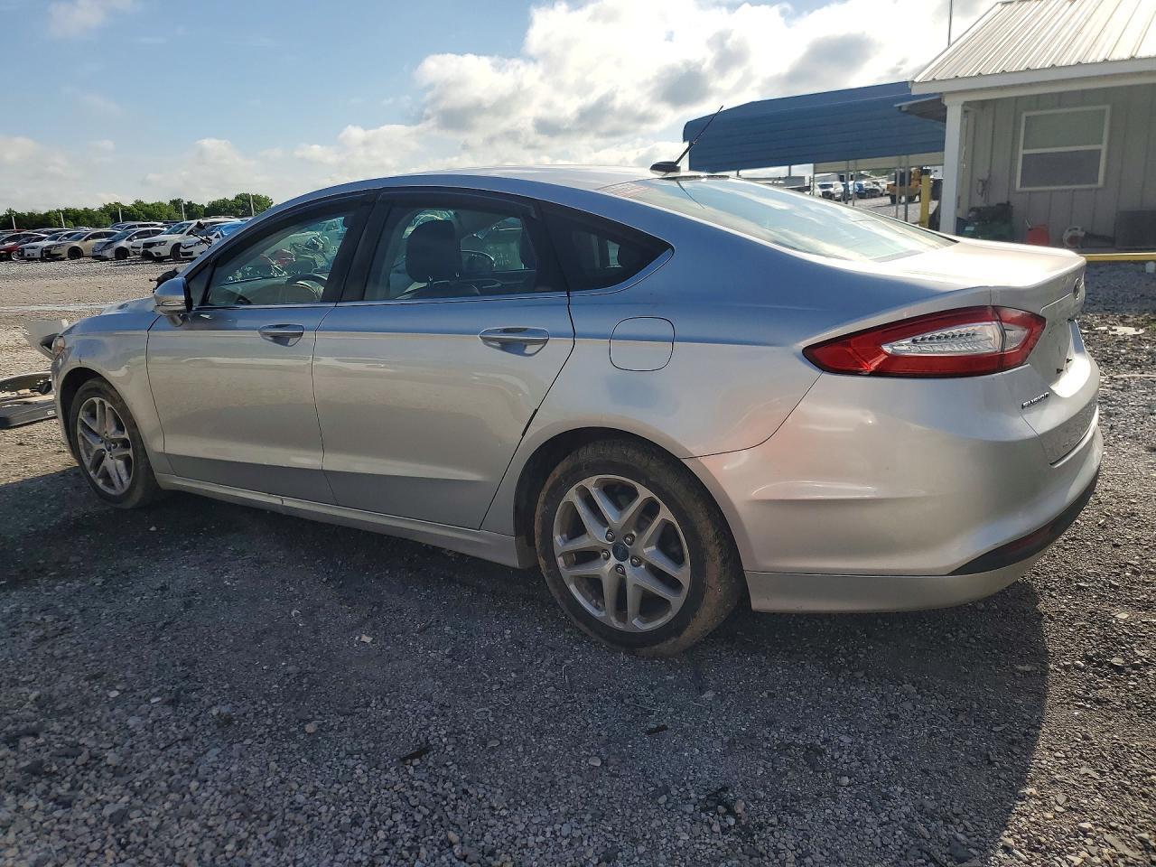 2014 Ford Fusion Se - Фото 2