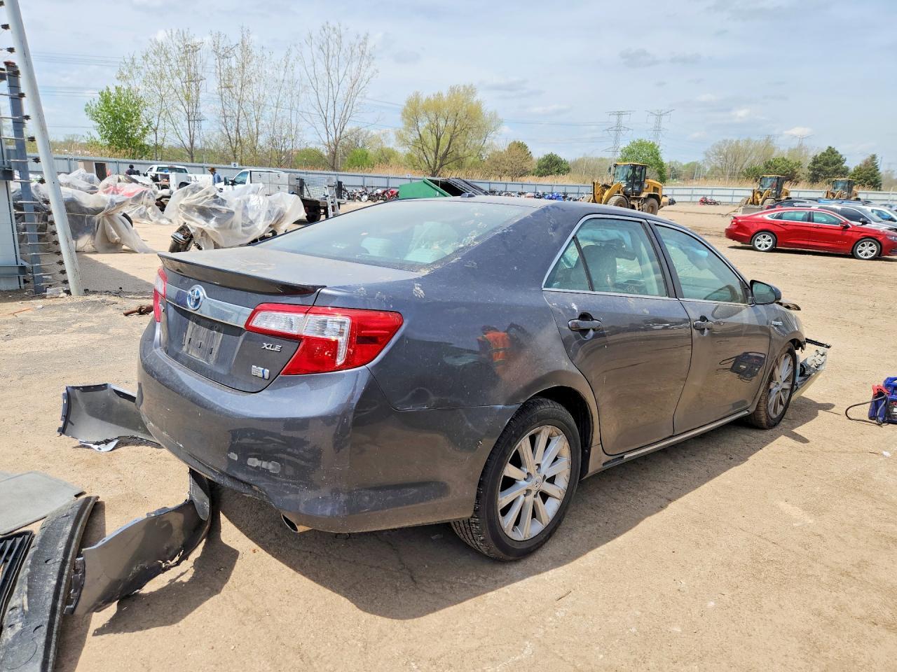 2012 Toyota Camry Hybrid Xle - Фото 3
