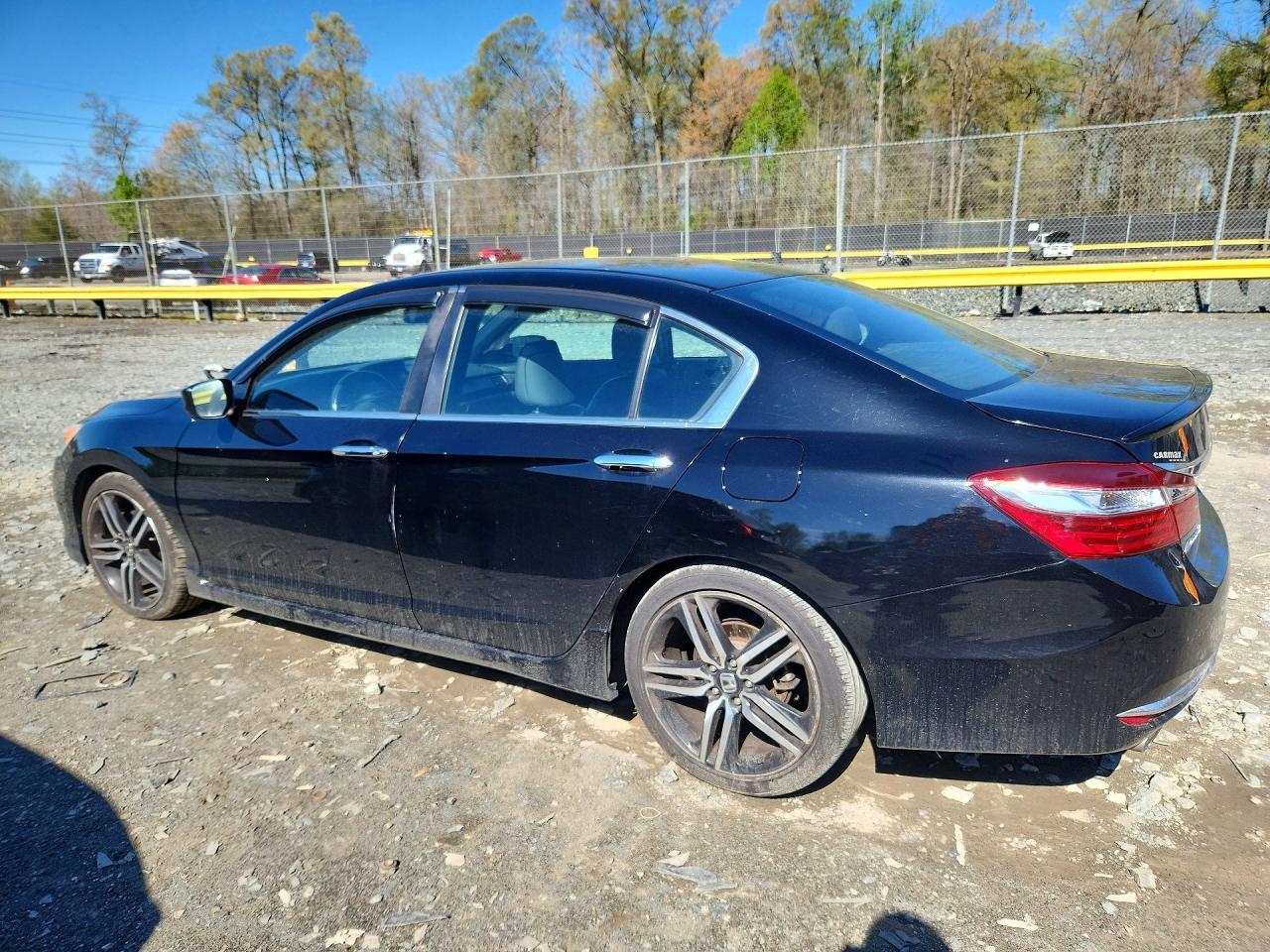 2017 Honda Accord Sport Special Edition - Фото 2