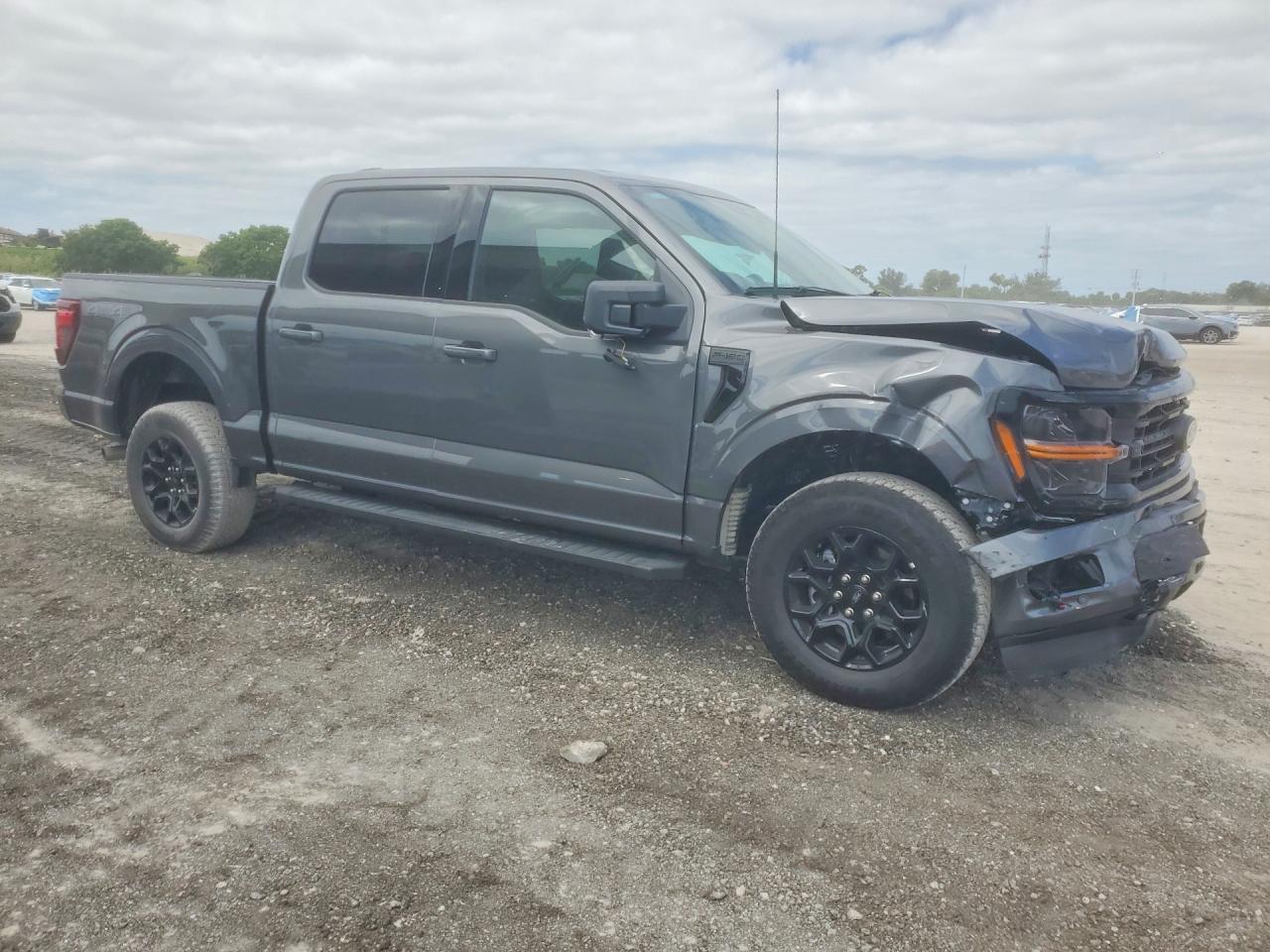 2026 Ford F150 Xlt - Image 4