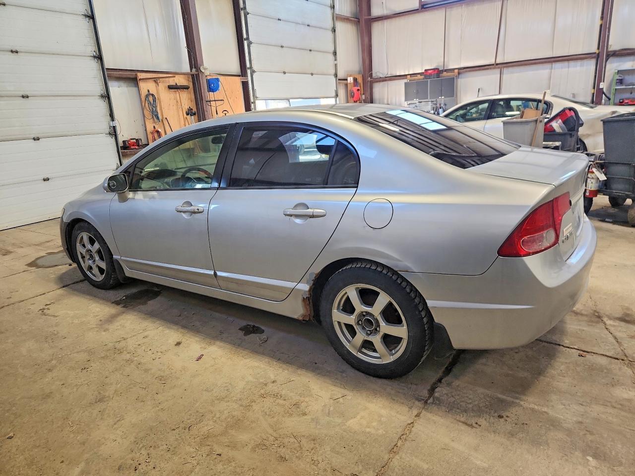 2007 Honda Civic Lx - Image 2