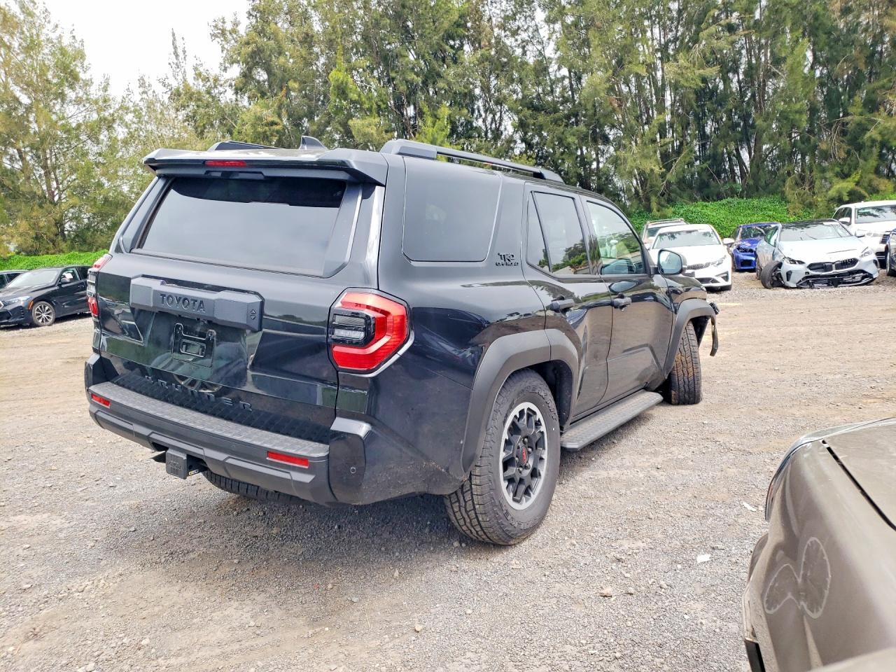2025 Toyota 4Runner Sr5 - Фото 3