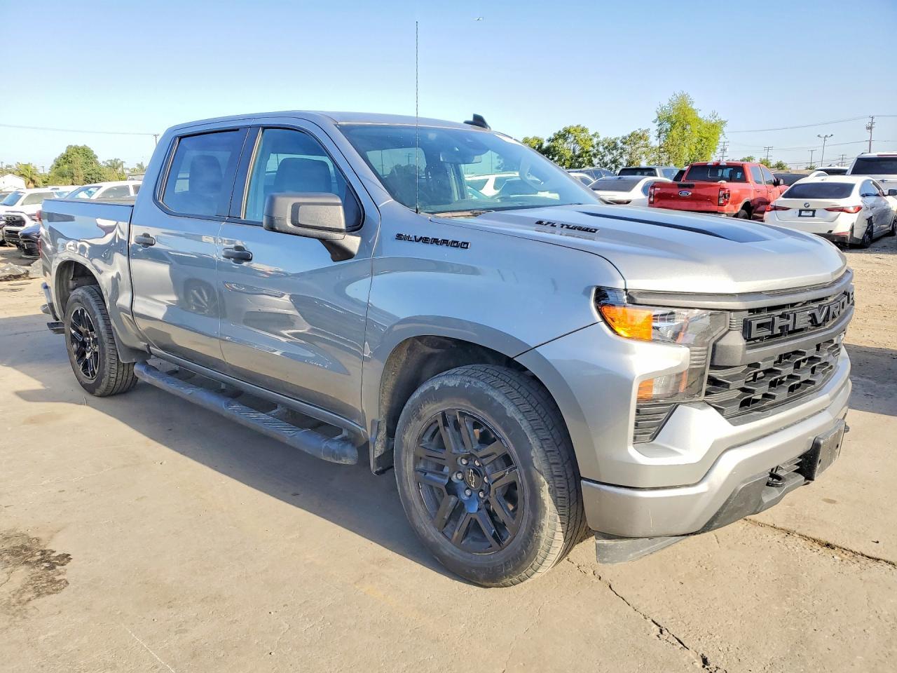 2024 Chevrolet Silverado C1500 Custom - Фото 4