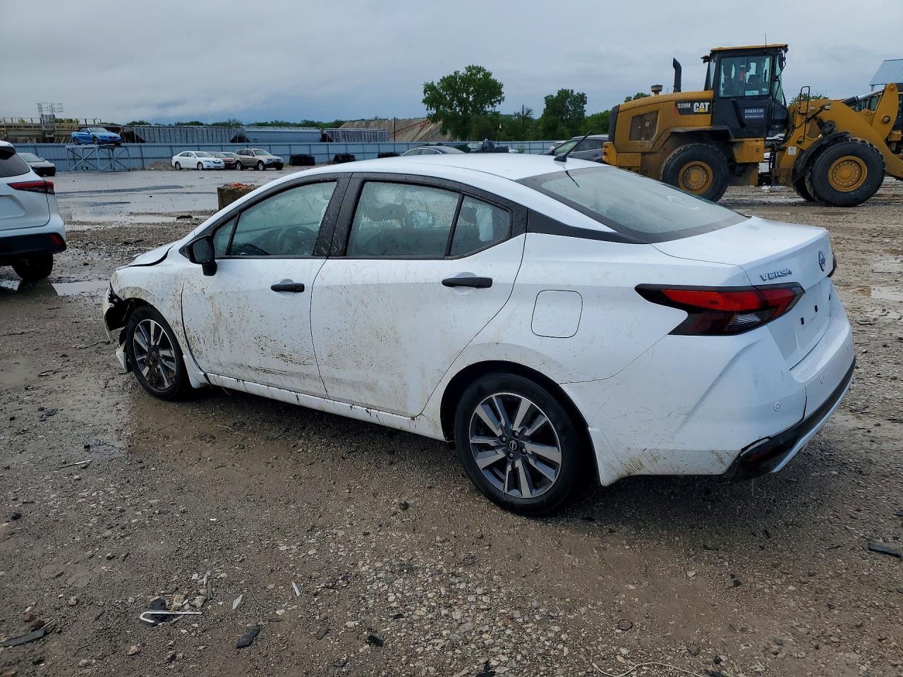 2025 Nissan Versa S - Фото 2