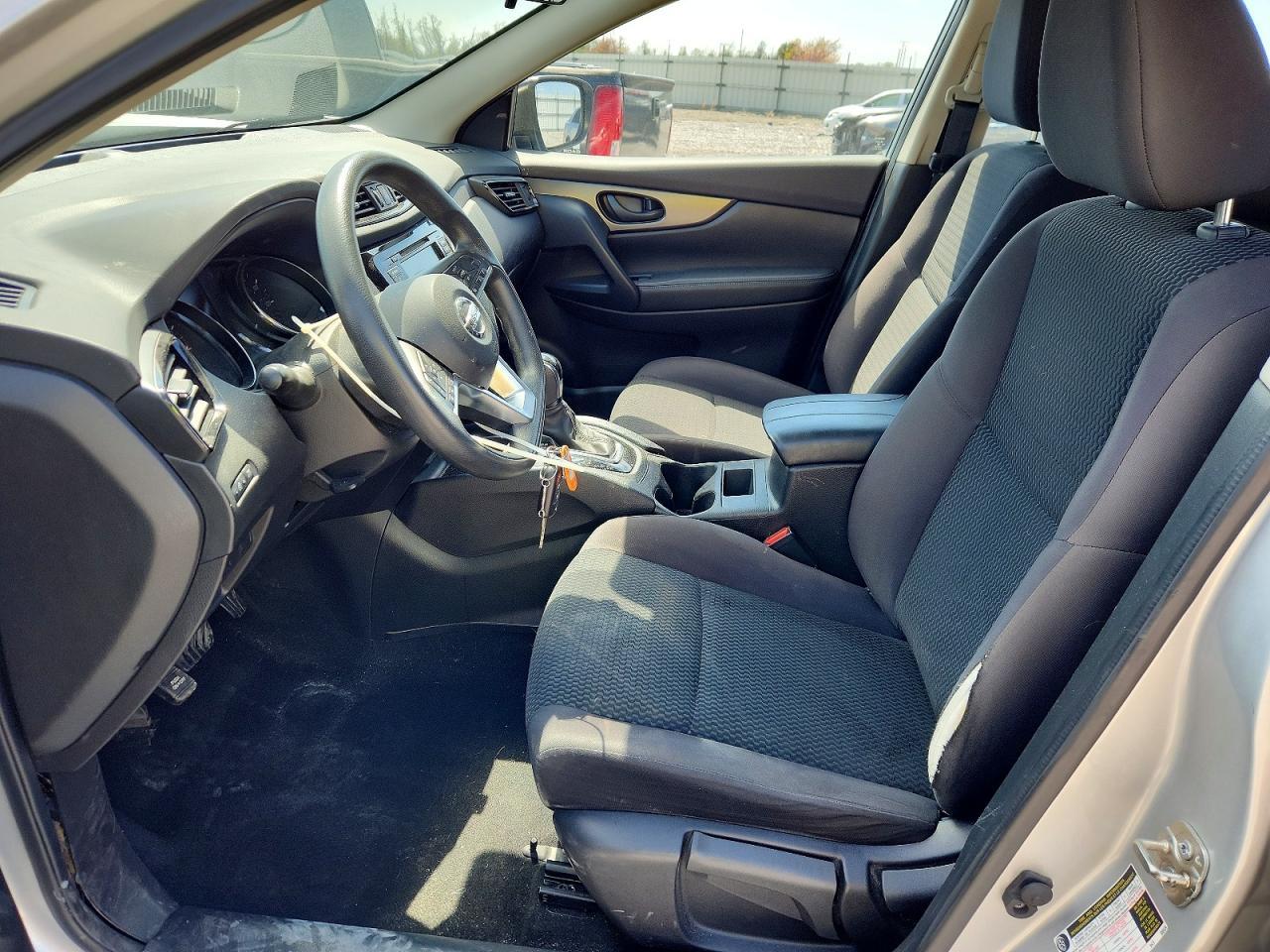 2020 Nissan Rogue Sport S - Image 7