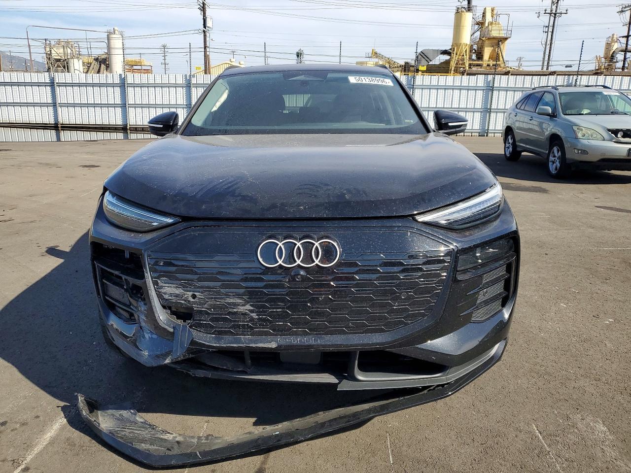 2025 Audi Q6 E-Tron Premium Plus - Фото 5