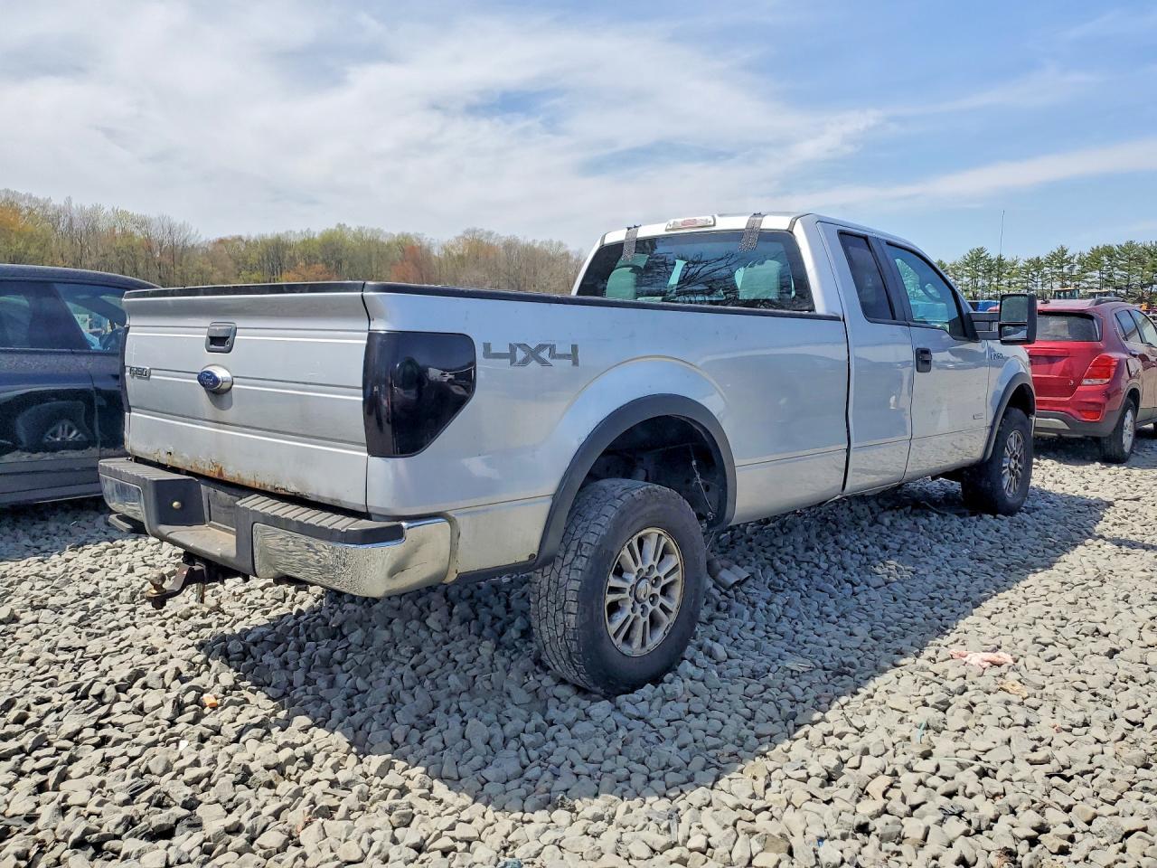2011 Ford F150 Super Cab - Image 3