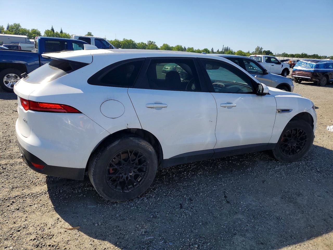 2017 Jaguar F-Pace - Фото 3