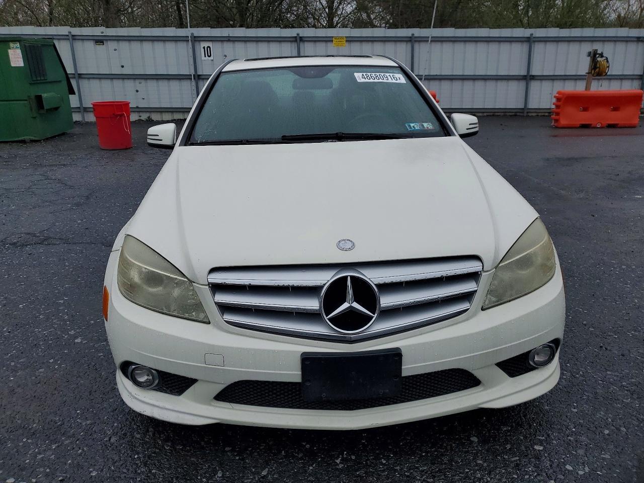 2010 Mercedes-Benz C 300 4Matic - Фото 5