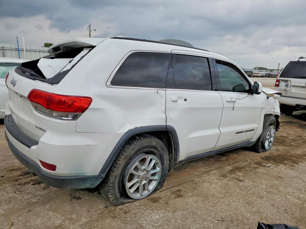 2019 Jeep Grand Cherokee Laredo - Фото 3