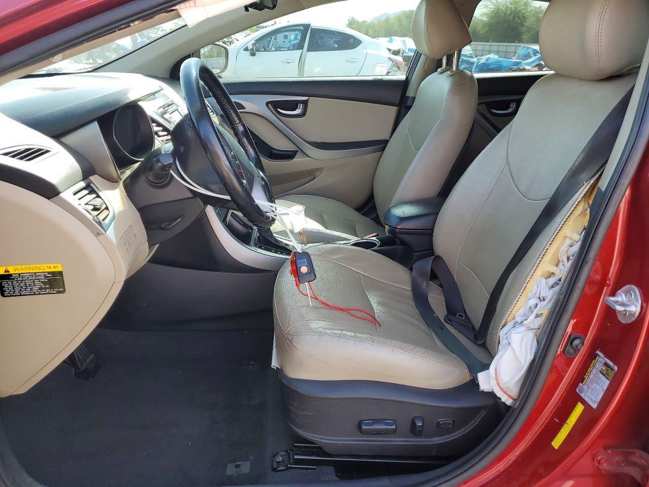 2015 Hyundai Elantra Limited - Image 7
