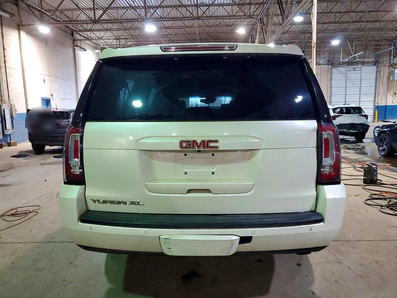 2015 GMC Yukon Xl K1500 Slt - Image 6
