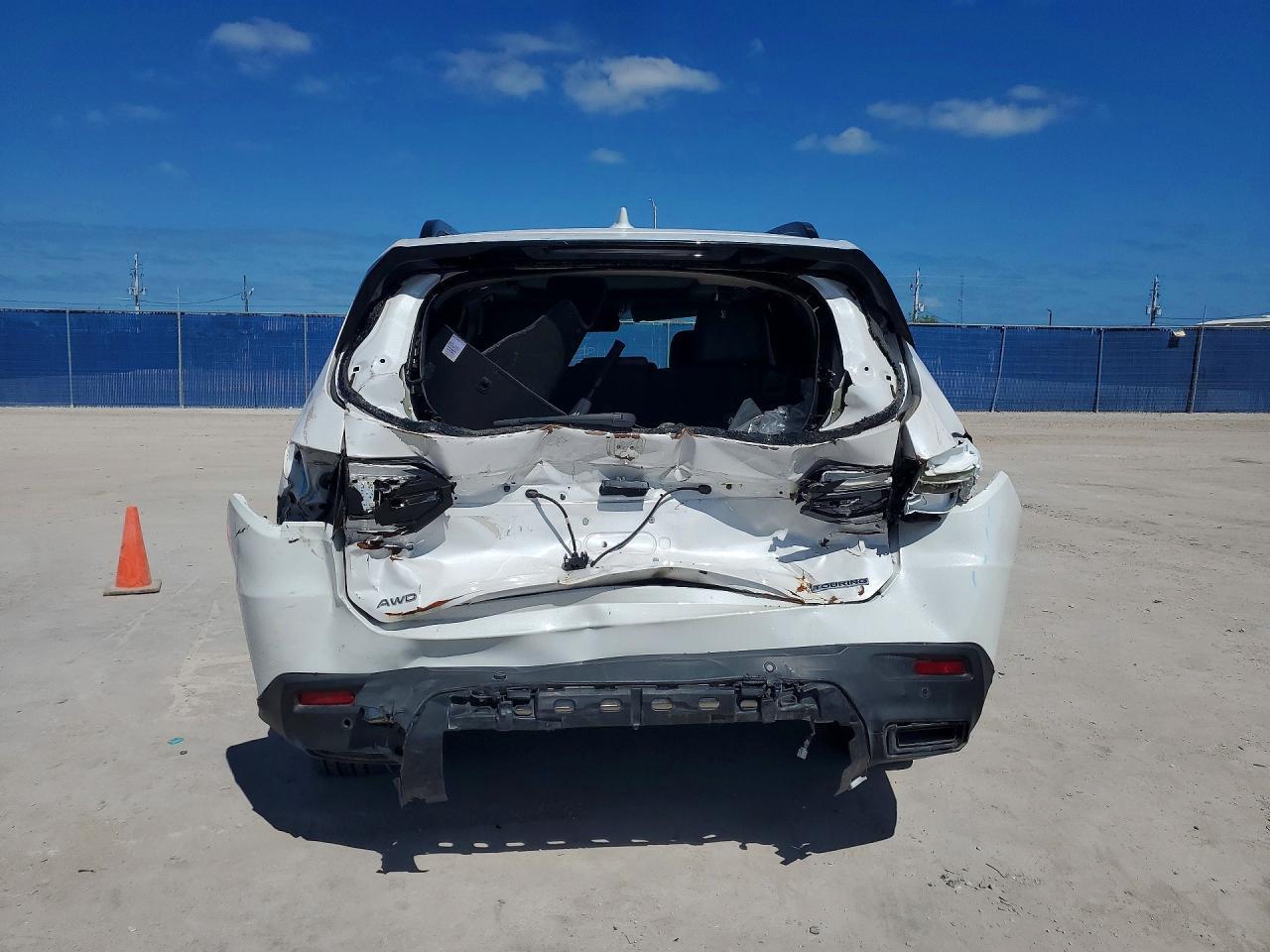 2024 Honda Pilot Touring - Фото 6