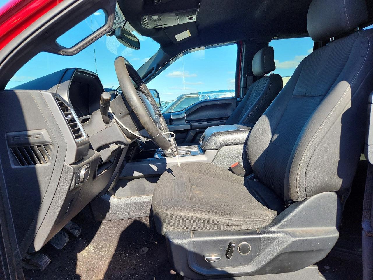 2016 Ford F150 Super Cab - Image 7