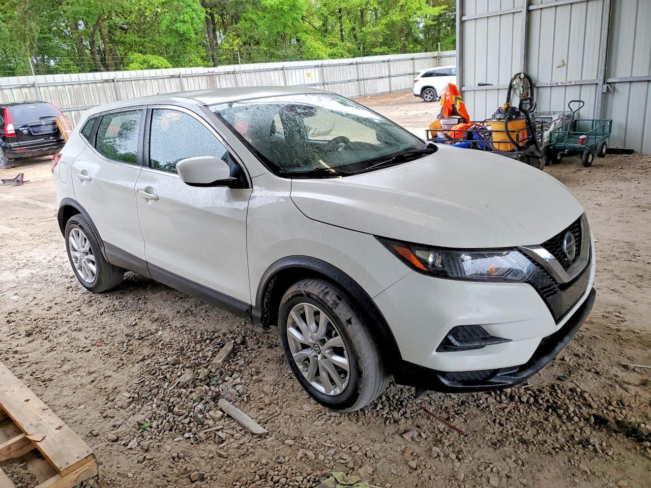 2021 Nissan Rogue Sport S - Фото 4
