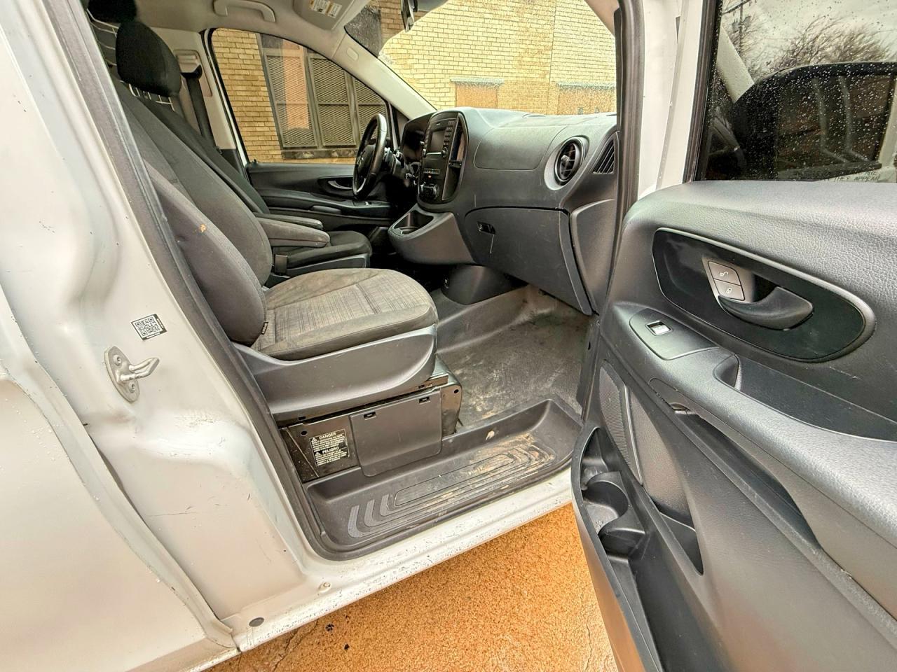 2017 Mercedes Benz Metris - Фото 5