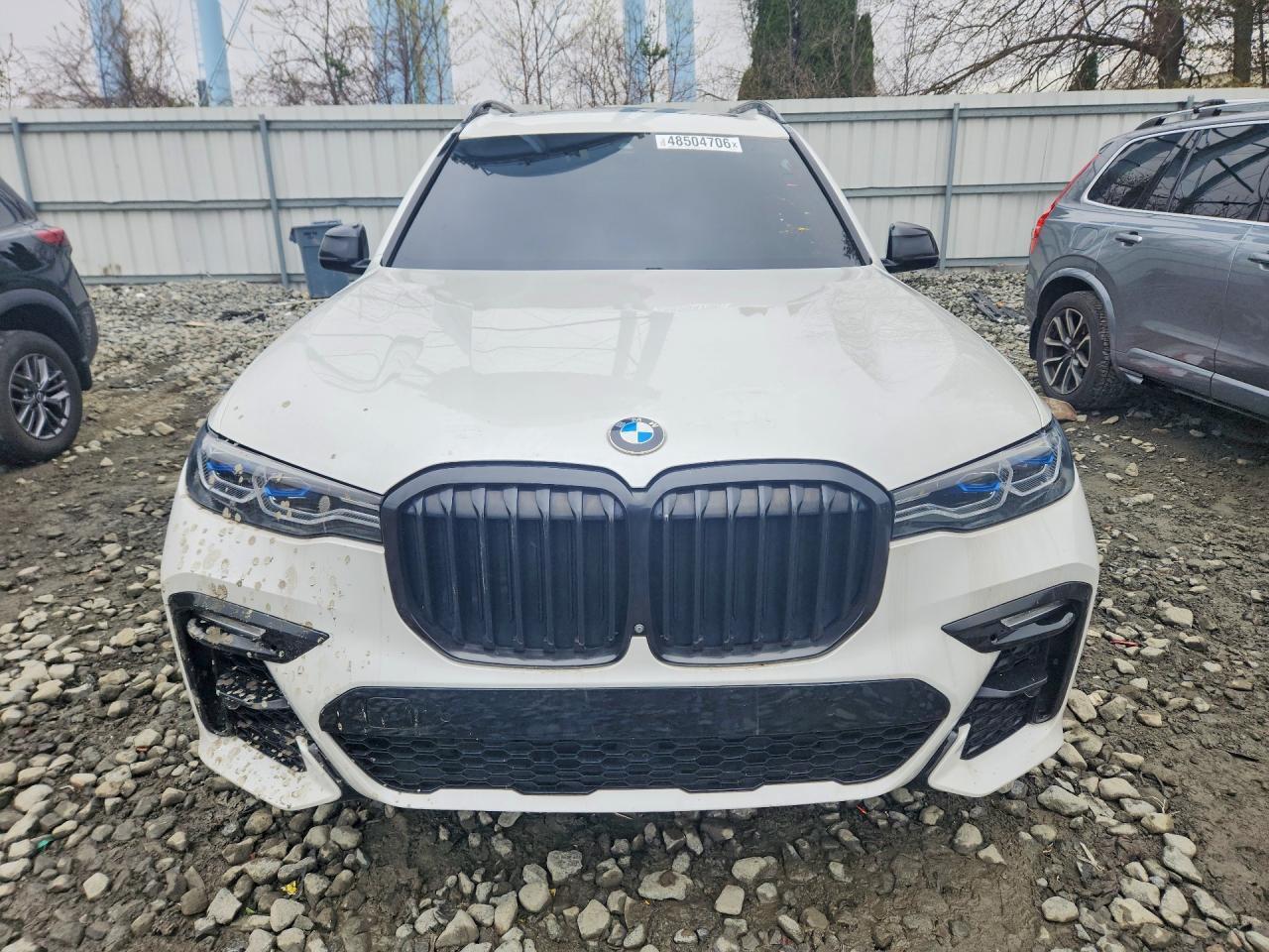 2021 BMW X7 M50I - Фото 5