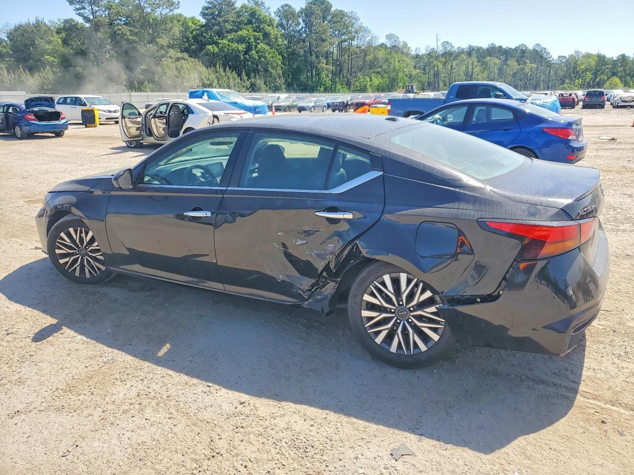 2024 Nissan Altima Sv - Фото 2