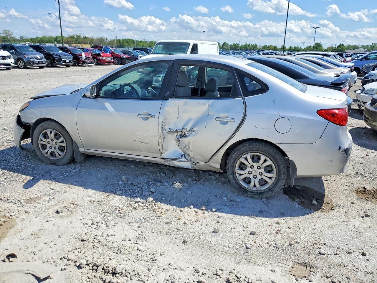2010 Hyundai Elantra Gls - Фото 2