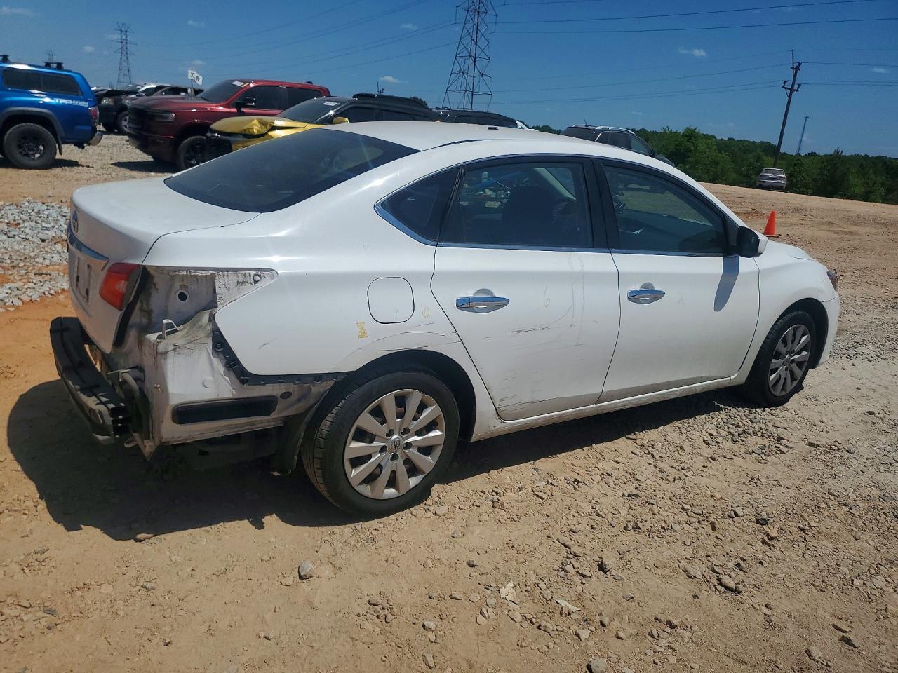 2017 Nissan Sentra S - Фото 3