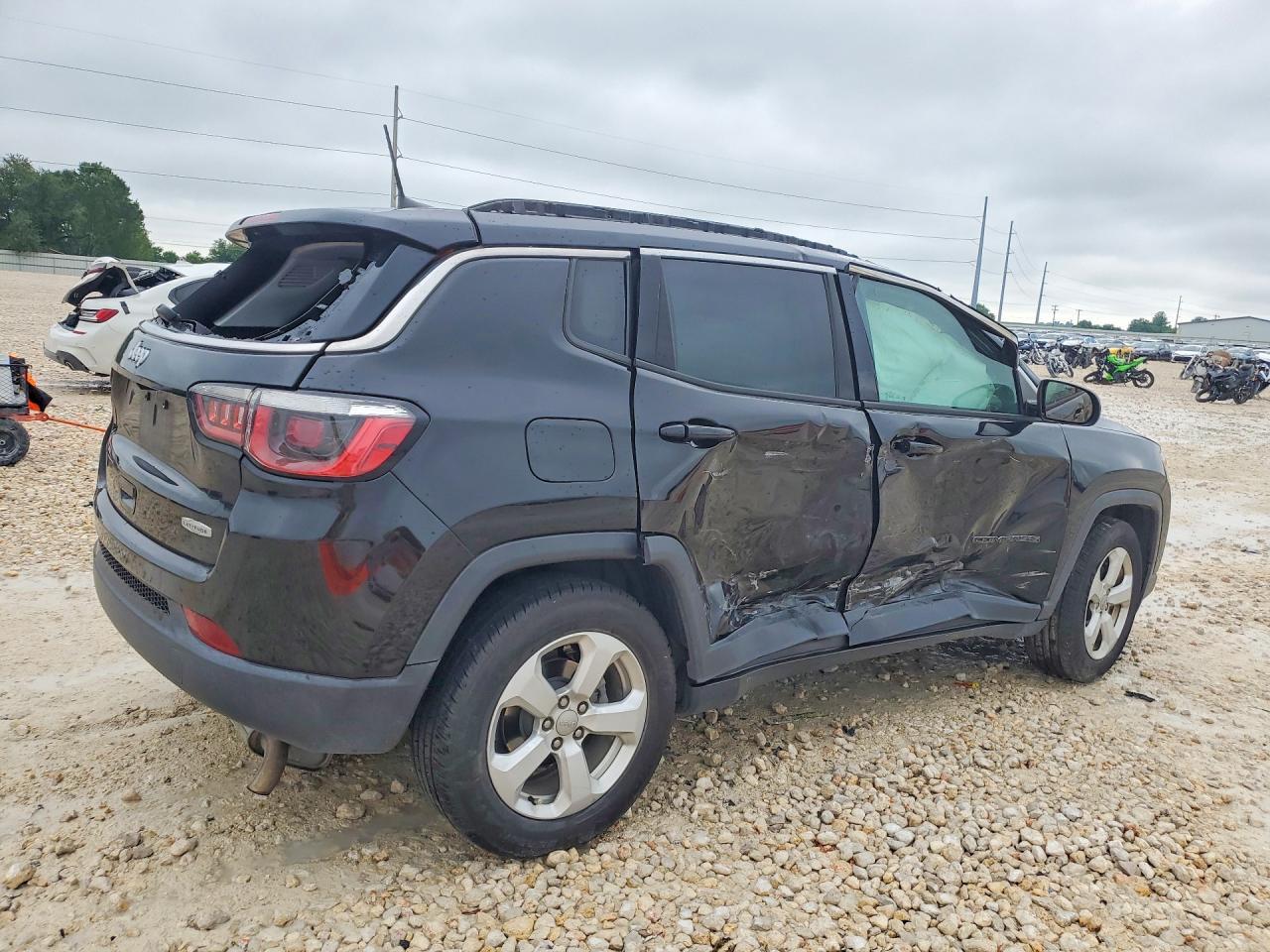 2018 Jeep Compass Latitude - Фото 3