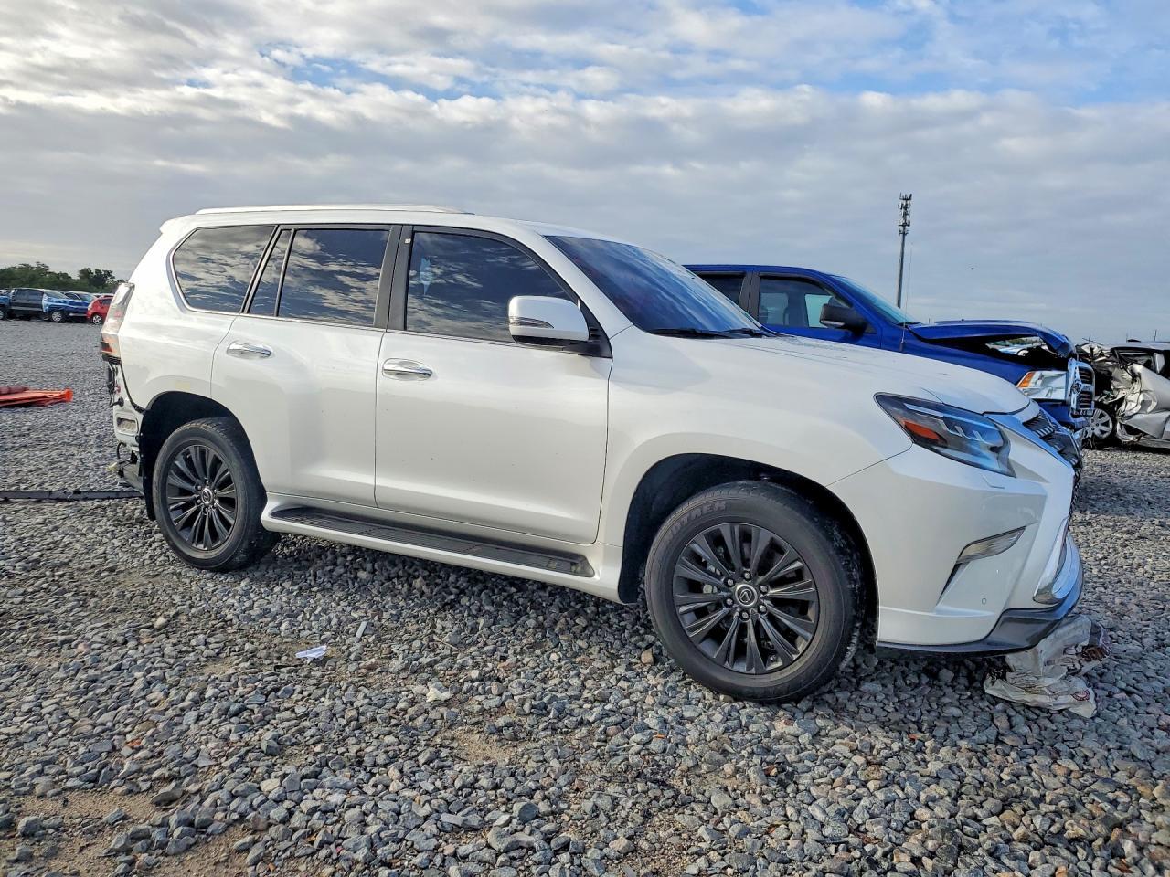 2023 Lexus Gx 460 Luxury - Фото 4