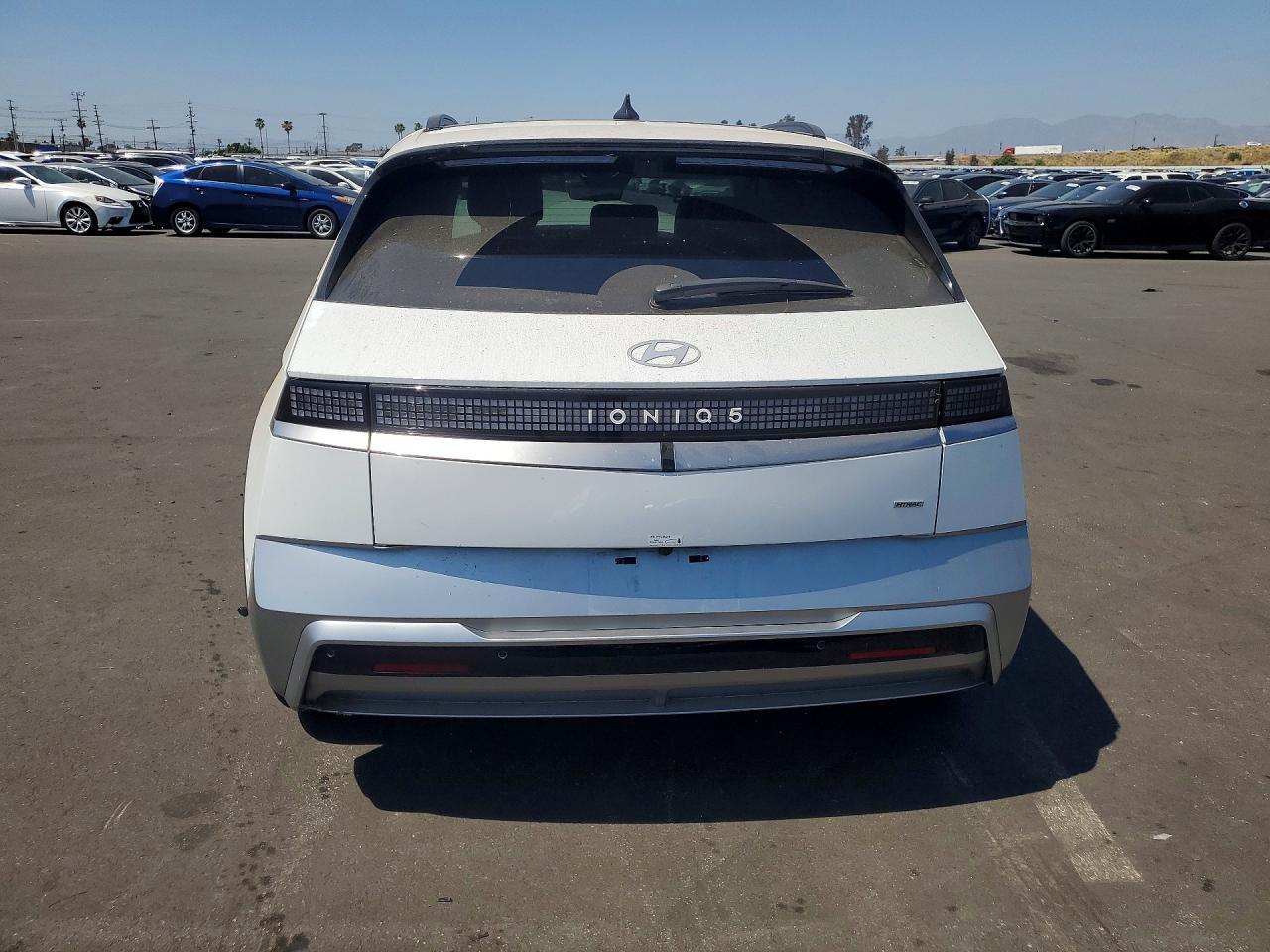 2025 Hyundai Ioniq 5 Limited - Image 6